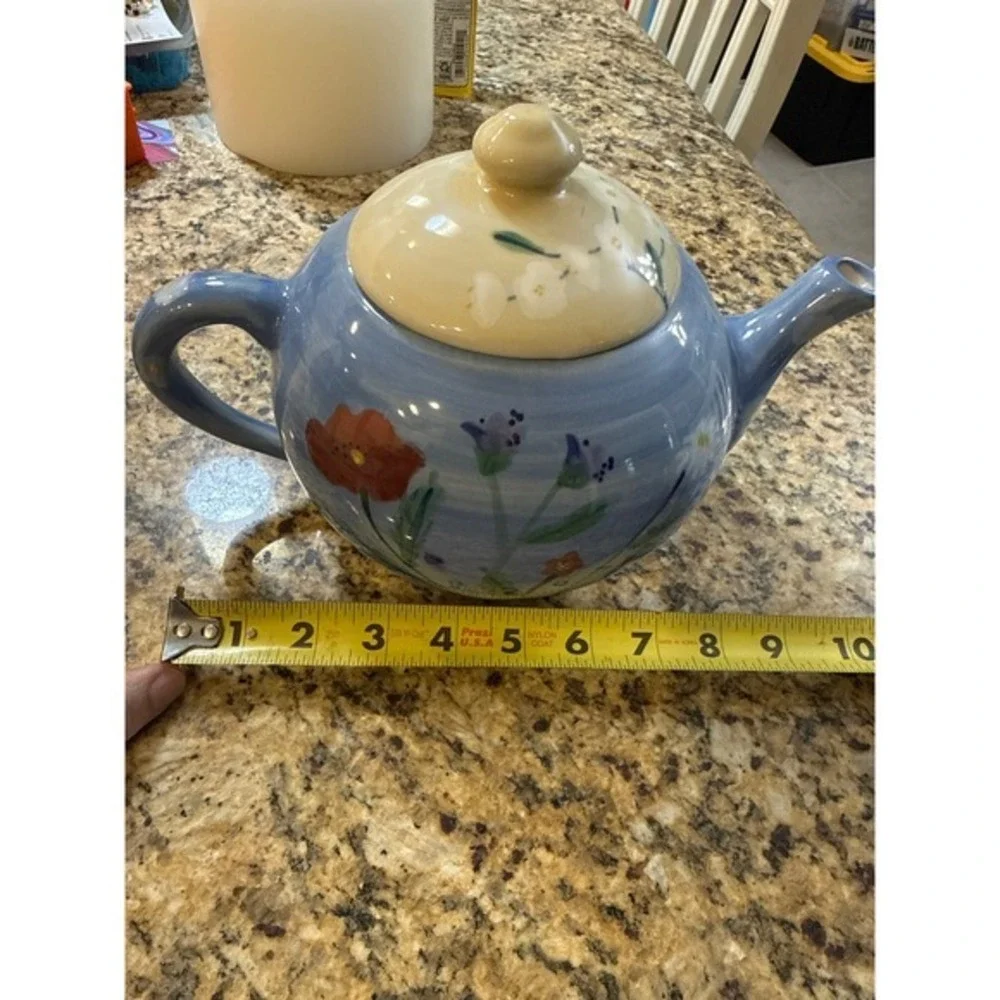 Vintage 1989 Heartstone Floral Ceramic Teapot‎ Blue Wildflower Garden 6 Inch